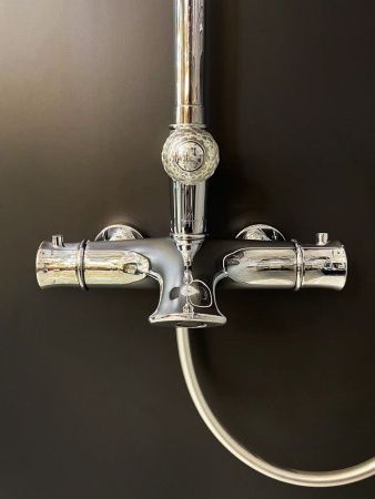Душевая стойка AltroBagno Beatrice AltroBagnoBeatrice030406Cr настенная цвет хром