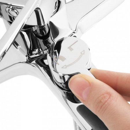 Смеситель для ванны Milardo Atlantic ATLSBC0M02 настенный хром