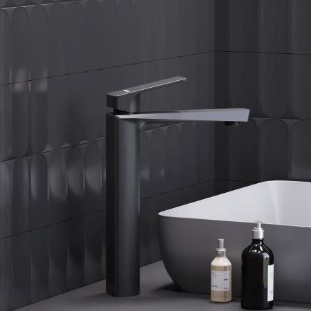 Смеситель Damixa Merkur 400250300 на раковину черный