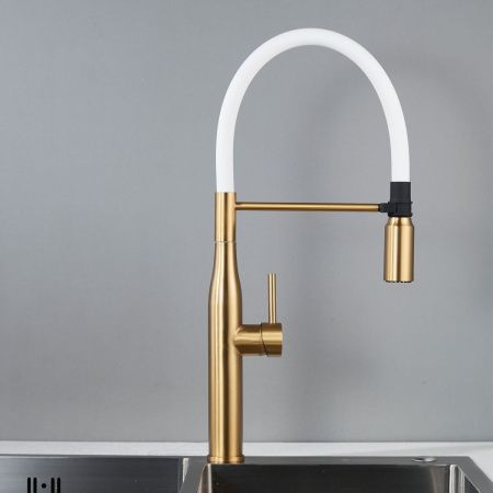 Смеситель для кухни Shevanik S123G-1 на мойку золото