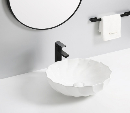 Раковина из санфаянса CeramaLux 9073 45х45 накладная цвет белый