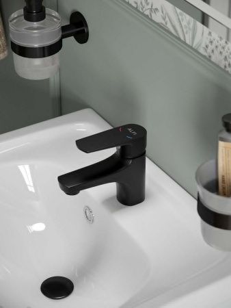 Душевой гарнитур Orange Loop M26-311b настенный черный