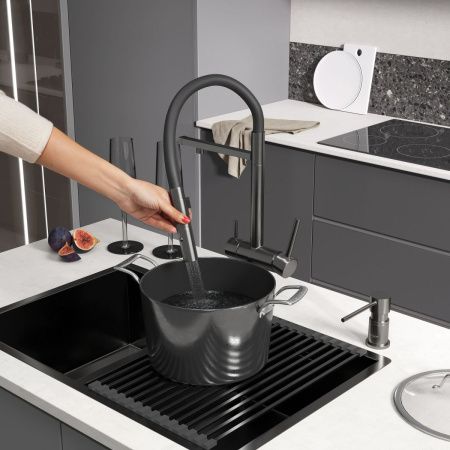 Смеситель для кухни Reflexion Lago RX9901BL на мойку вороненая сталь