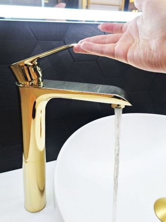 Смеситель для раковины AltroBagno Costanza AltroBagnoCostanza010214Or на столешницу золото