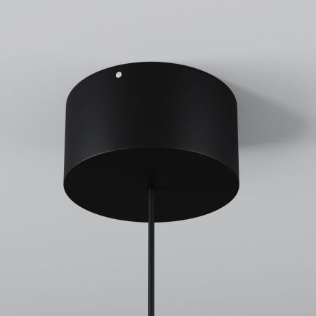 Уличный подвесной светодиодный светильник Maytoni Apex Outdoor O491PL-L6B3K