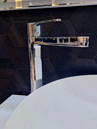 Смеситель для раковины AltroBagno Unione AltroBagnoUnione010220Cr на столешницу хром