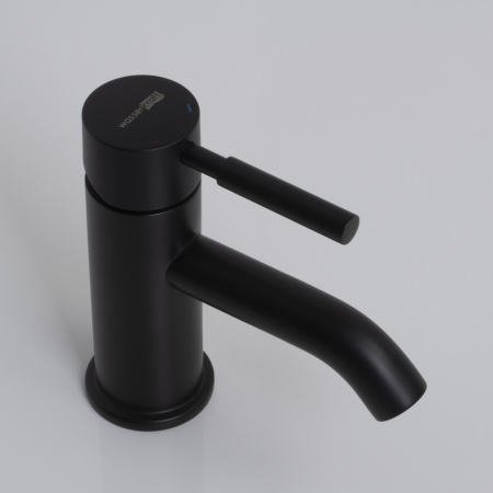 Смеситель WasserKRAFT Gollach 3300 3305 на раковину черный без термостата