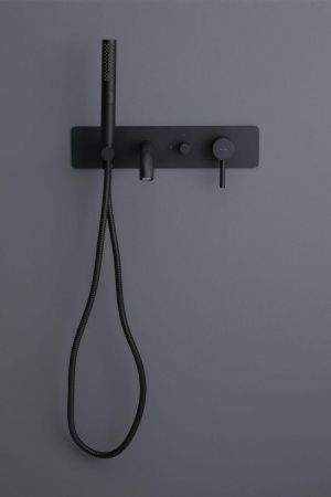 Смеситель для ванны с душем Allen Brau Priority 5.31006-31 встраиваемый в стену черный