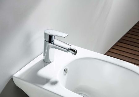 Смеситель Aquatek БЕТТА AQ1118CR на биде хром