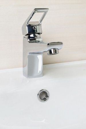 Смеситель Milardo Atlantic ATLSB00M01 на раковину хром