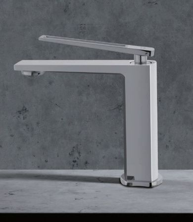 Смеситель Fashun A1057 на раковину хром