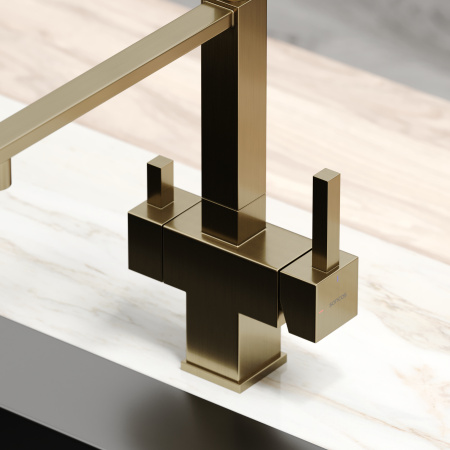 Смеситель для кухни Sancos Moro SC4006BG на мойку брашированное золото/черный