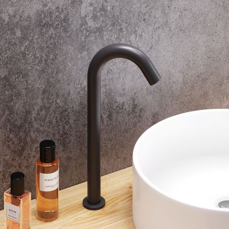 Смеситель Damixa Scandinavian Pure 360280300 на раковину черный