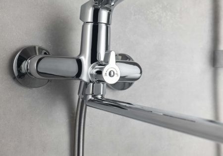 Смеситель для ванны Aquatek ВЕГА AQ1042CR настенный хром