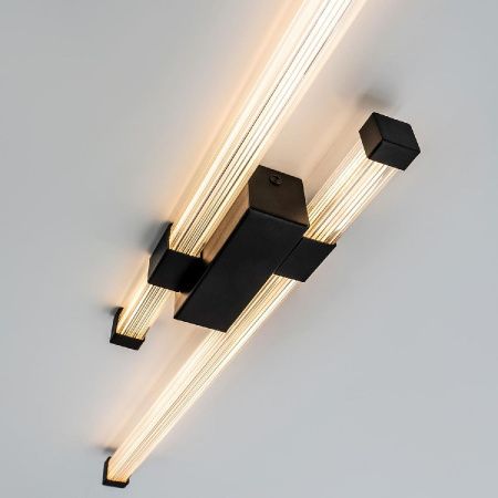 Светильник настенный LED4U L2240-750 BK
