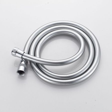 Душевая стойка Shevanik S4226 настенная цвет хром