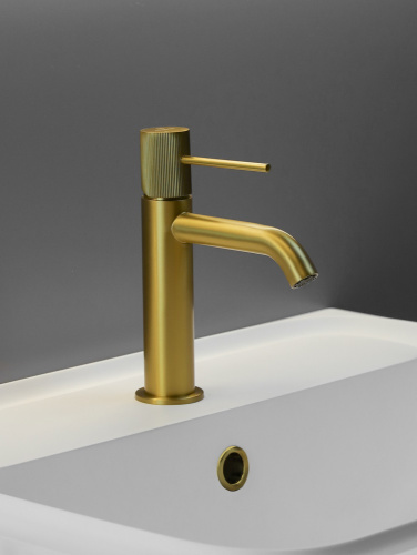 Смеситель для раковины AltroBagno Bilancia AltroBagnoBilancia0142BG на раковину золото матовое - фото 4