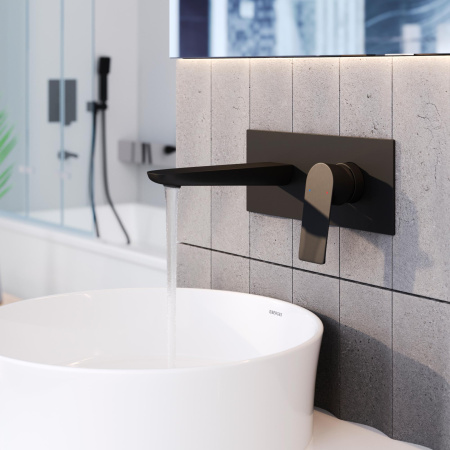 Смеситель Berges VENTAS 76006 настенный черный матовый без термостата