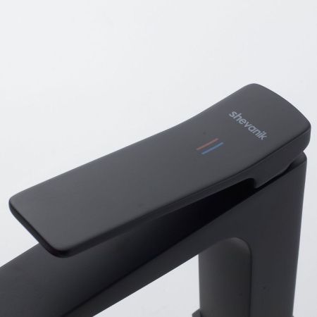 Смеситель Shevanik S4601H на раковину черный