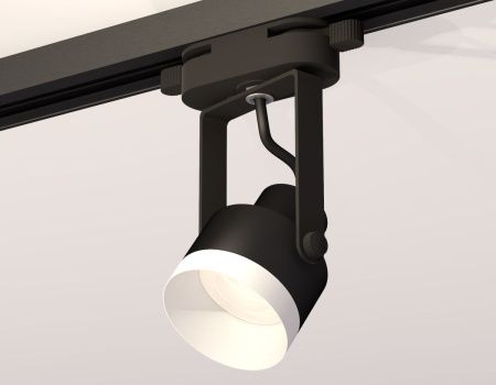 Трековый однофазный светильник Ambrella Light Track System (Трацк Сыстем) XT6602040