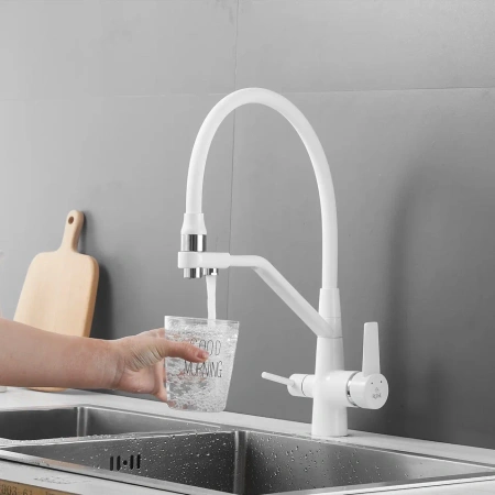 Смеситель для кухни Rose R558C на мойку белый