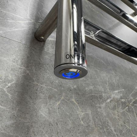 Полотенцесушитель электрический Fixsen FX-7300 50х60 хром