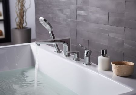 Смеситель Aquatek БЕТТА AQ1148CR на борт ванны хром