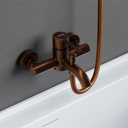 Смеситель для ванны и душа Damixa Scandinavian Pure 361000500 настенный розовое золото без термостата