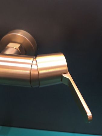 Смеситель для ванны AltroBagno Unione AltroBagnoUnione0223BC настенный медь