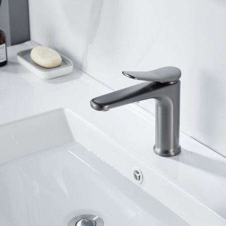 Смеситель Shevanik S4701T на раковину оружейная сталь