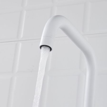 Смеситель для кухни Shevanik S528C на мойку белый