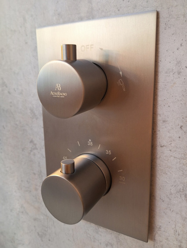 Душевая система AltroBagno Unione AltroBagnoUnione040409GM встраиваемая в стену - фото 3