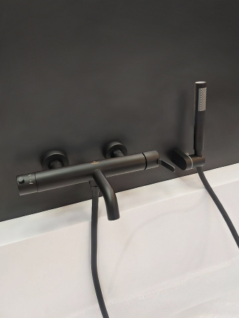Смеситель для ванны AltroBagno Unione AltroBagnoUnione0221MB настенный черный матовый