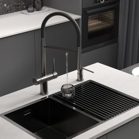 Смеситель для кухни Reflexion Lago RX9901BL на мойку вороненая сталь