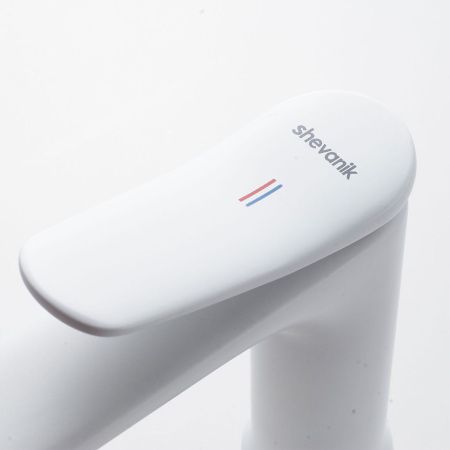 Смеситель Shevanik S4701C на раковину белый