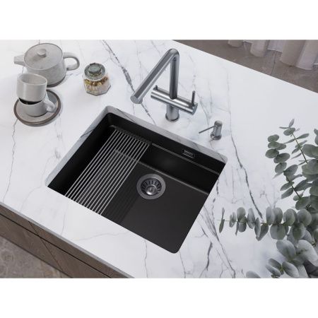 Кухонная мойка Grandex Aqua 500204 55х45 цвет черный поверхность матовая
