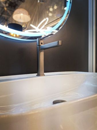 Смеситель AltroBagno Unione AltroBagnoUnione0137GM на раковину оружейная сталь