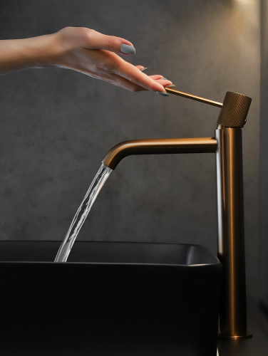 Смеситель для раковины AltroBagno Bilancia AltroBagnoBilancia010229BC на столешницу медь матовая - фото 3