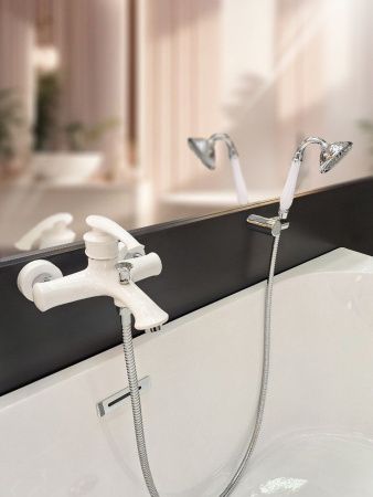 Смеситель для ванны AltroBagno Beatrice AltroBagnoBeatrice0206Bi настенный белый