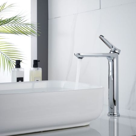 Смеситель для раковины Shevanik S43 S4311 на столешницу хром