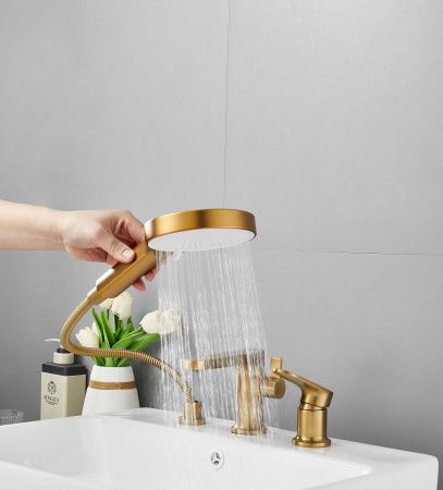 Смеситель BELZ B66713-5 на борт ванны золото