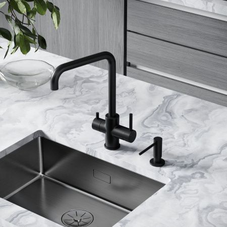 Смеситель для кухни Sancos Vela SC4013MB на мойку черный