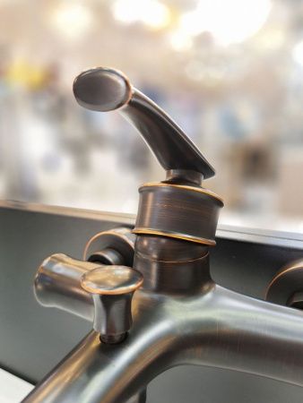 Смеситель для ванны AltroBagno Beatrice AltroBagnoBeatrice0205BrNe настенный черный