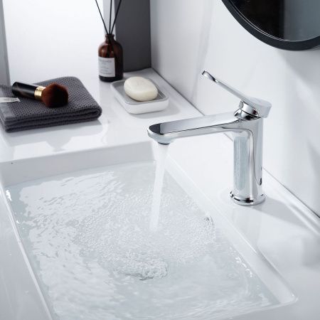 Смеситель Shevanik S43 S4301 на раковину хром