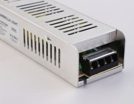 Блок питания с EMC Ambrella Light illumination (иллуминатион) GS8653
