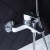 Смеситель для ванны и душа Damixa Origin Elegance 841000000 настенный хром/белый без термостата