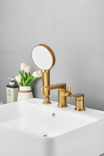 Смеситель Belz B713 B66713-5 на борт ванны золото - фото 4