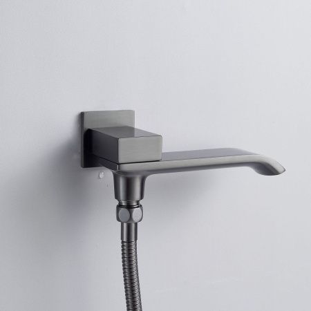 Душевая система Shevanik S4035T встраиваемая в стену цвет оружейная сталь