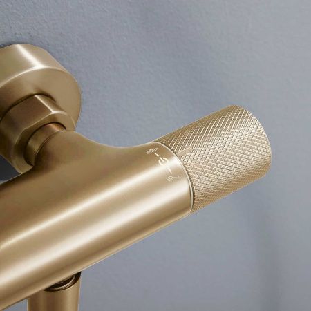 Душевая стойка Vincea Desire VSFS-1D0TBG настенная цвет золото с термостатом