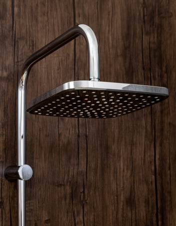 Душевая стойка OneLife P07-844cr настенная цвет хром